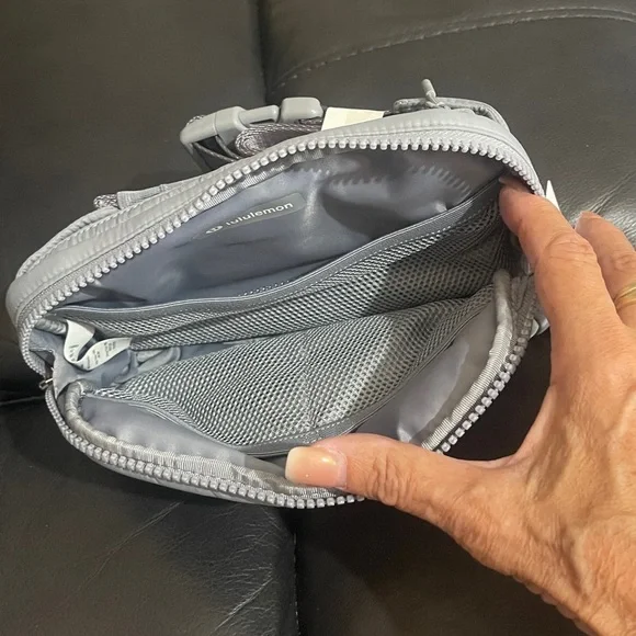 Lululemon Athletica Light Gray Pouch 9” X 6” large - Picture 4 of 12